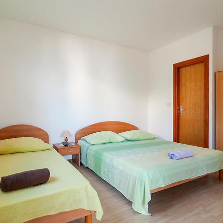 Apartment Stanici With Sea View 11 Целина Екстериор снимка